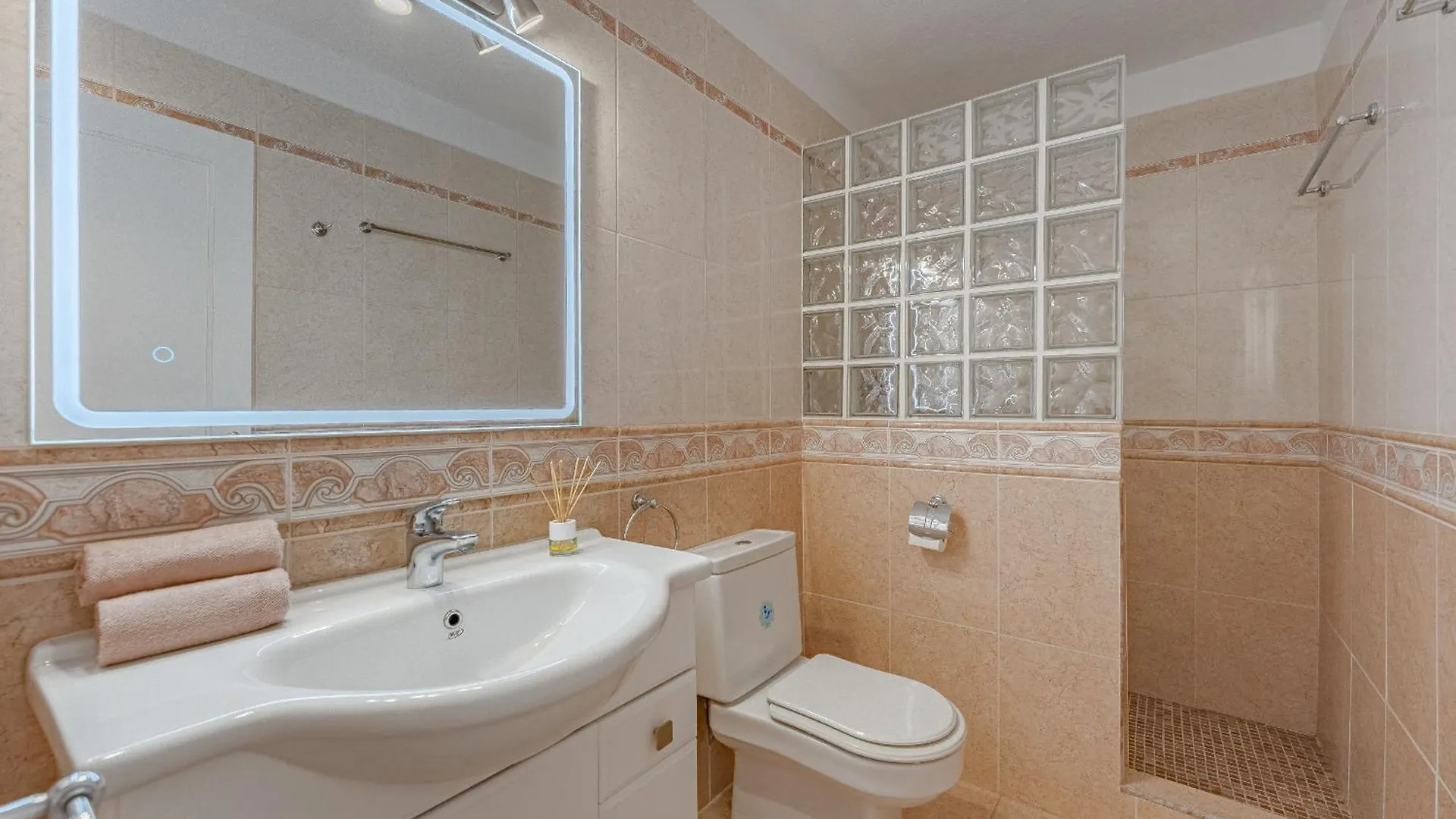 Apartment Cozy Spacious Seaview 300M Beach Costa Adeje  Spain