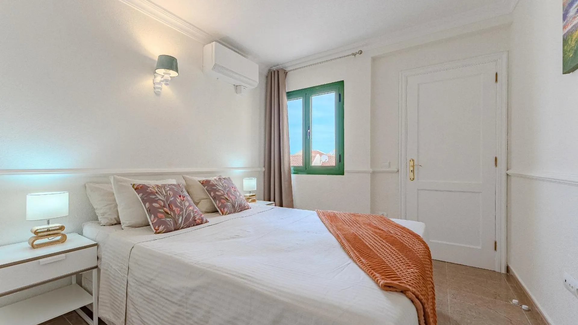 Cozy Spacious Seaview 300M Beach Costa Adeje